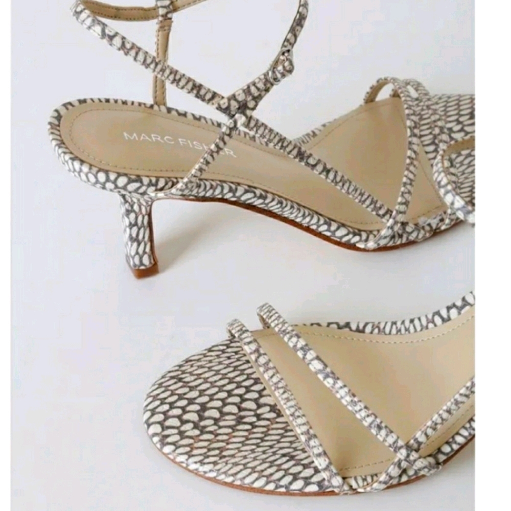 MARC FISHER SANDALS